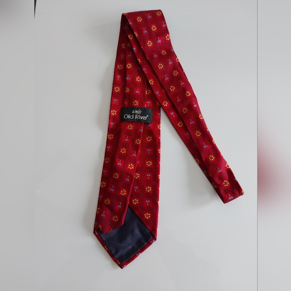 Old River Tie - Picture 4 of 10